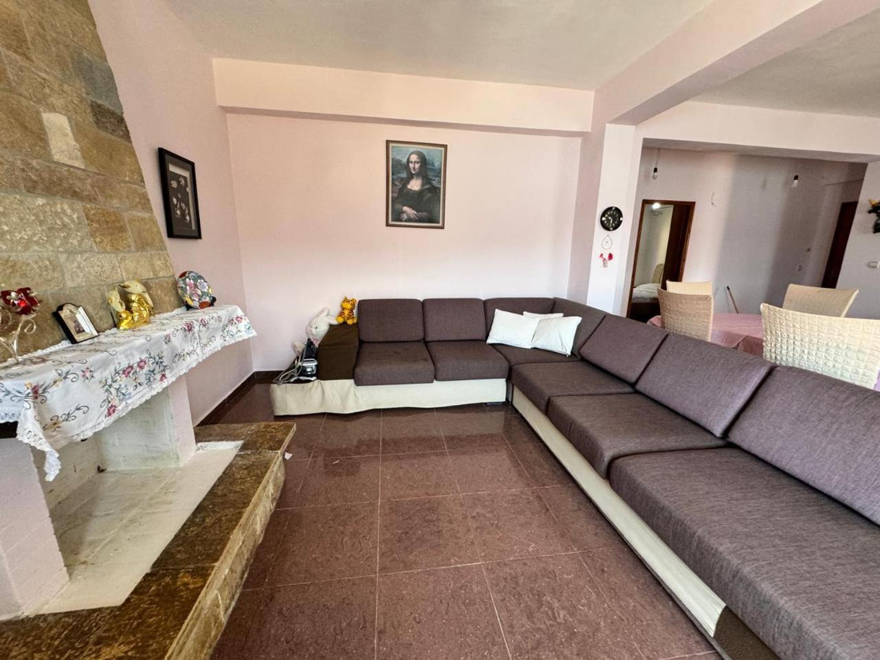 Beachfront Apartment Himare Ngoại thất bức ảnh