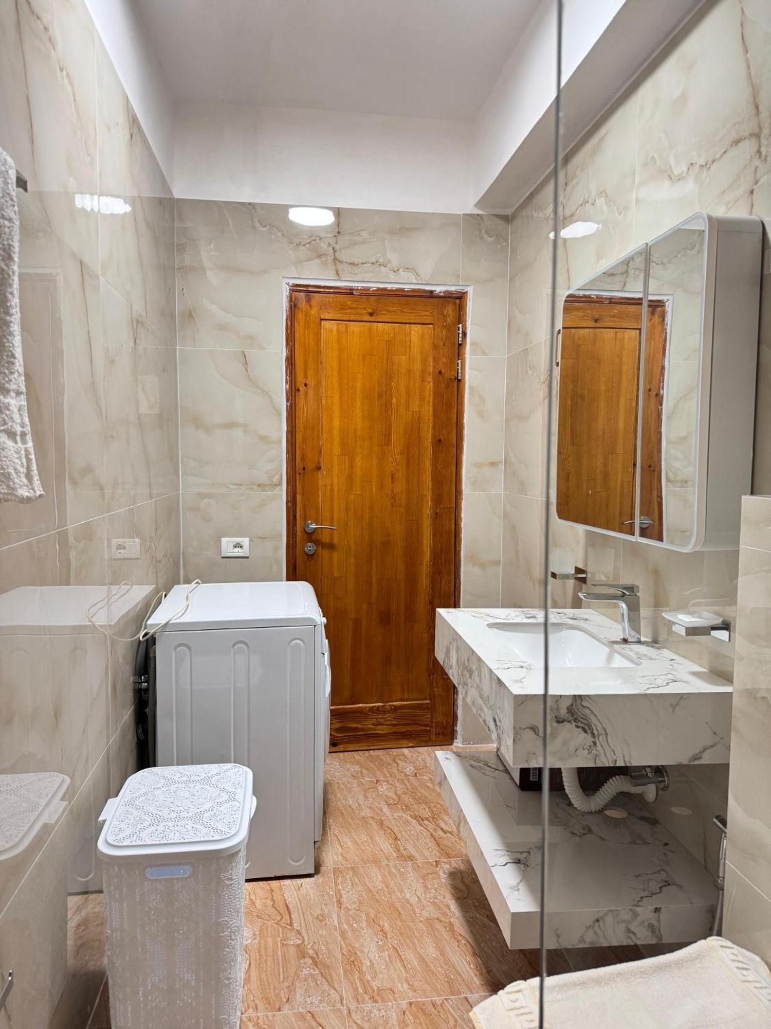 Beachfront Apartment Himare Ngoại thất bức ảnh